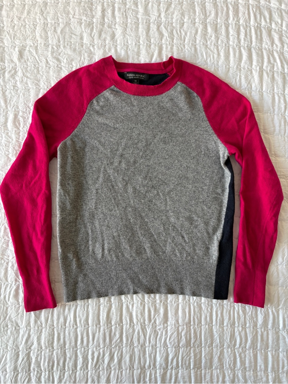 Banana Republic Gray Crewneck Sweater with Magenta Raglan Sleeves